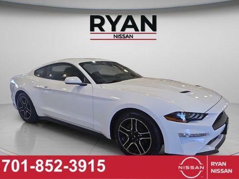 Used 2023 Ford Mustang Coupe RWD image 19