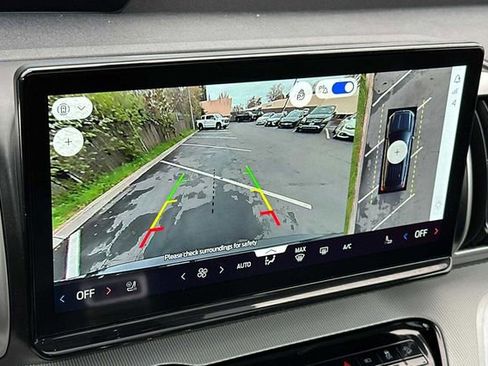 Used 2025 Ford Expedition Max Active image 19