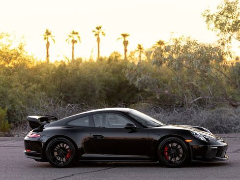 Used 2018 Porsche 911 GT3 image 22