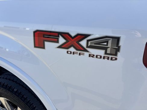 Used 2018 Ford F150 Lariat image 9