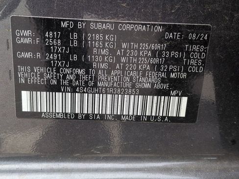 Used 2024 Subaru Crosstrek 2.5i Wilderness image 2