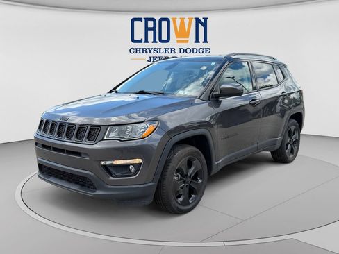 Used 2020 Jeep Compass Latitude AWD/4WD image 7