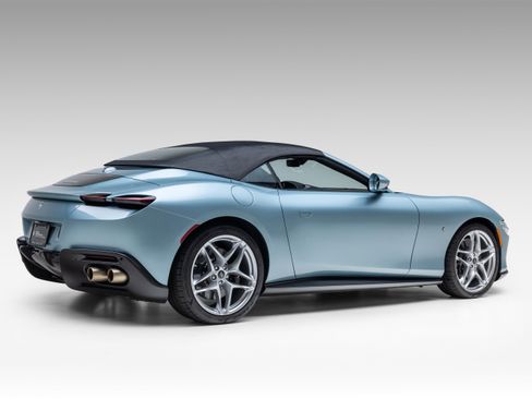 Certified 2024 Ferrari Roma image 13