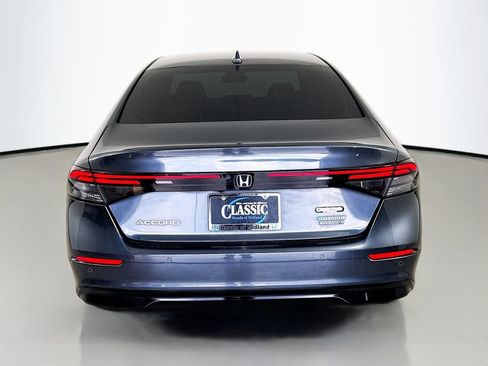 Used 2025 Honda Accord Touring image 6