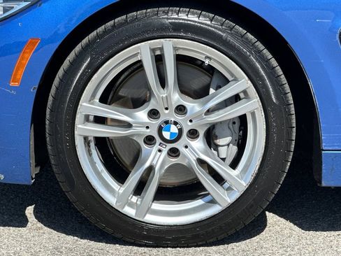 Used 2019 BMW 430i Gran Coupe xDrive w/ M Sport Package AWD/4WD image 32