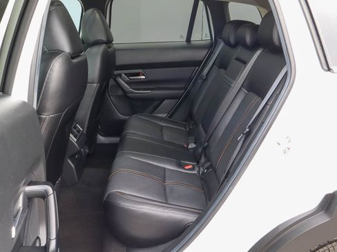 Used 2025 MAZDA CX-50 AWD 2.5 S w/ Premium Plus Pkg image 8