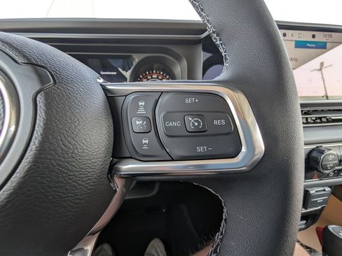 New 2025 Jeep Wrangler Sahara image 20