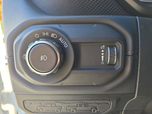 New 2026 Jeep Wrangler Rubicon w/ Xtreme 35 Tire Package image 26