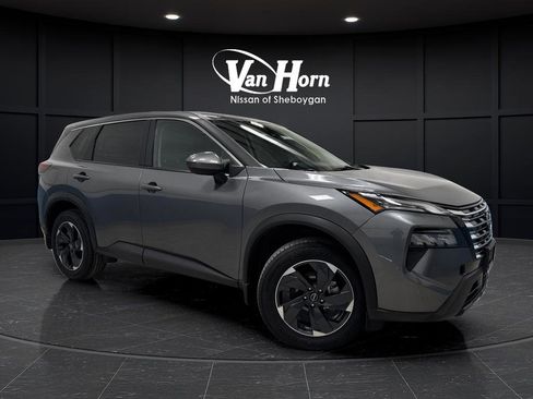 Used 2024 Nissan Rogue SV AWD/4WD image 1