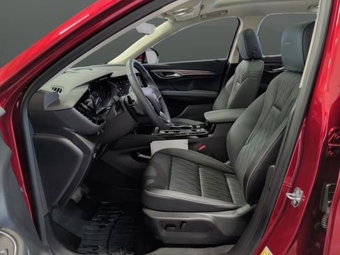 Used 2023 Buick Envision Avenir image 4