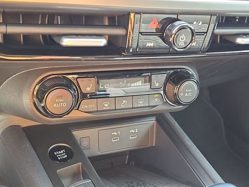 New 2026 Nissan Kicks SV w/ SV Premium Package image 27