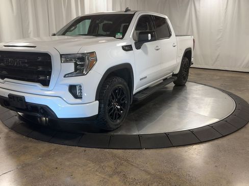 Used 2020 GMC Sierra 1500 Elevation w/ Elevation Value Package image 4