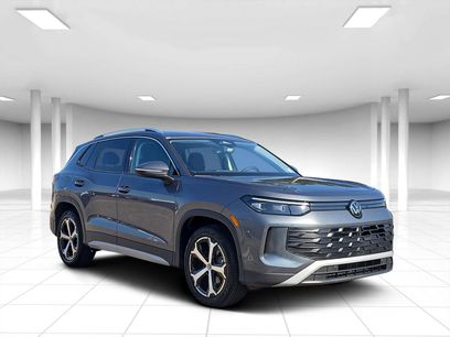 New 2025 Volkswagen Tiguan SE