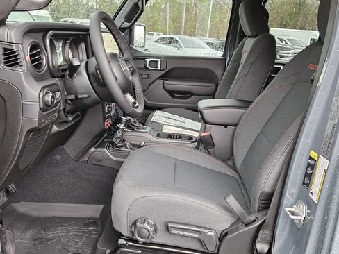 New 2026 Jeep Wrangler Unlimited Rubicon AWD/4WD image 10