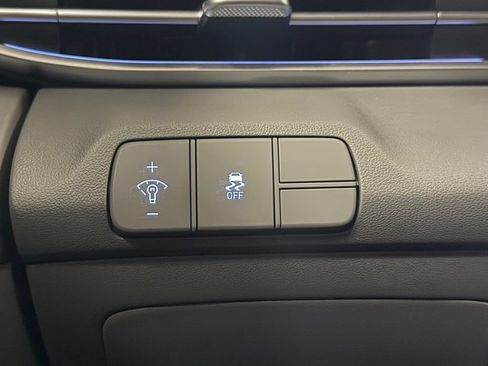 Certified 2024 Hyundai Elantra SEL FWD image 14