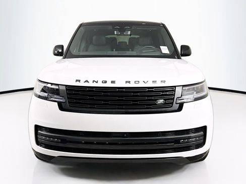New 2026 Land Rover Range Rover Long Wheelbase SE image 2