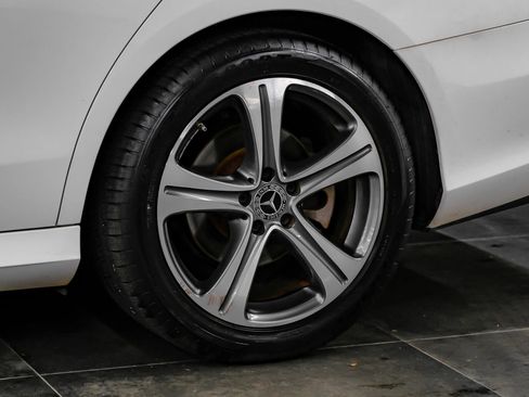 Used 2018 Mercedes-Benz E 300 w/ Premium 1 Package image 66