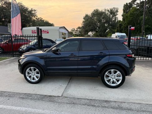 Used 2016 Land Rover Range Rover Evoque SE Premium image 9