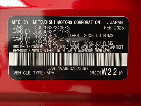 New 2025 Mitsubishi Outlander SE image 35