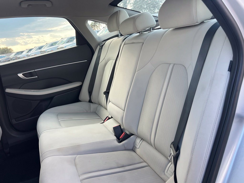 Used 2025 Hyundai Sonata SEL FWD image 22