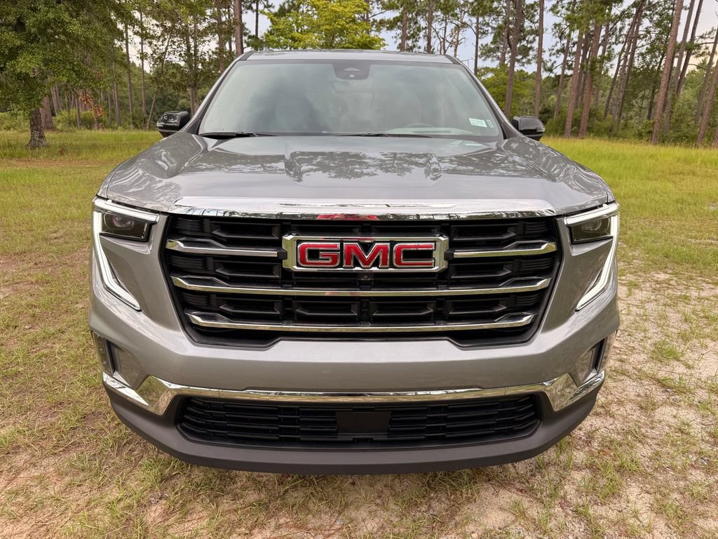 Used 2026 GMC Acadia Elevation w/ Elevation Premium Package FWD image 8