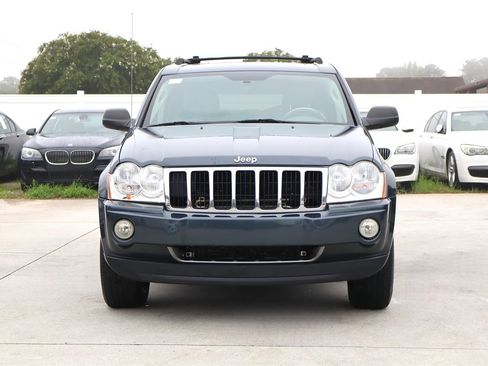 Used 2007 Jeep Grand Cherokee Limited RWD image 2
