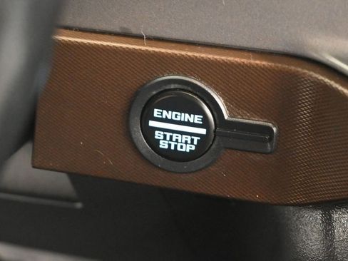 Used 2023 Ford Bronco Outer Banks AWD/4WD image 14