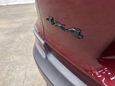 Used 2021 Jeep Cherokee Latitude Plus image 24