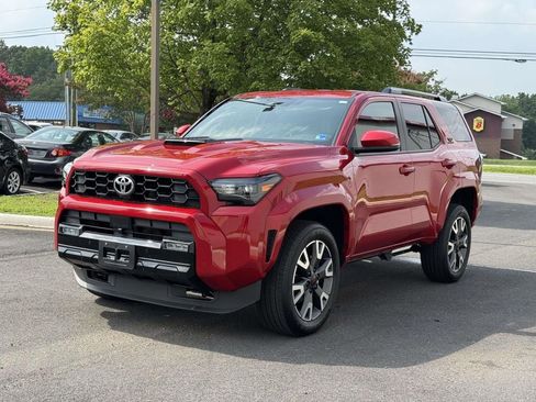Used 2025 Toyota 4Runner TRD Sport AWD/4WD image 25