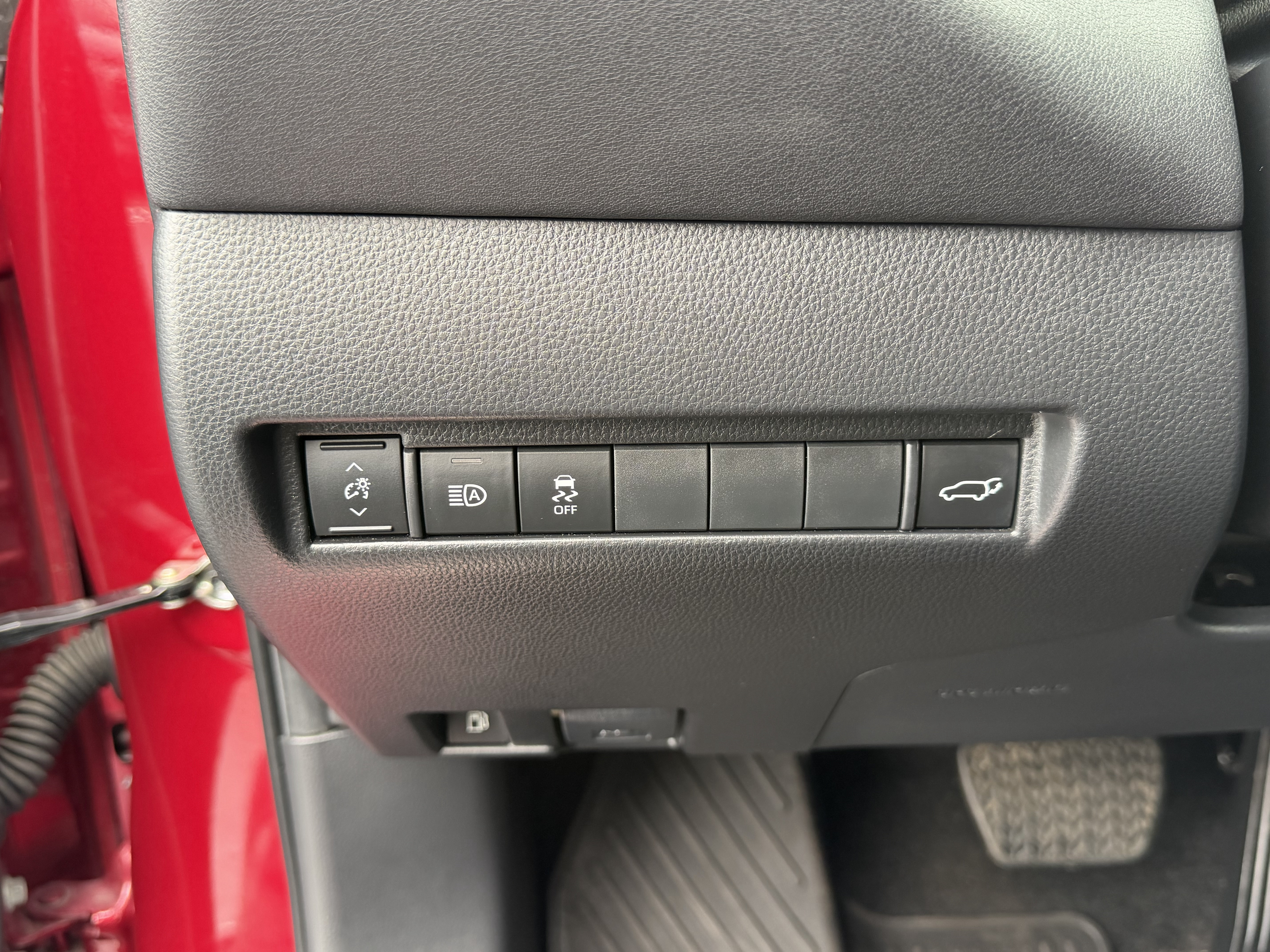 Used 2023 Toyota Venza Nightshade AWD/4WD image 23