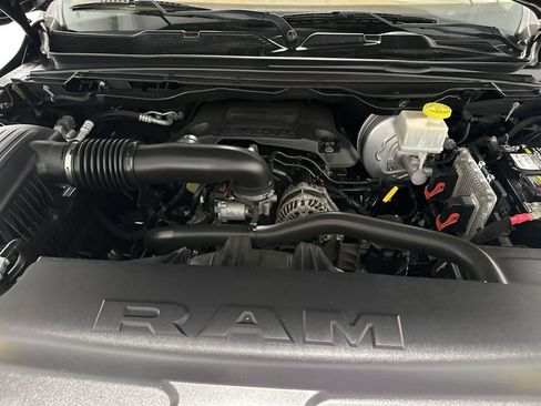 Used 2020 RAM 1500 Laramie AWD/4WD image 10