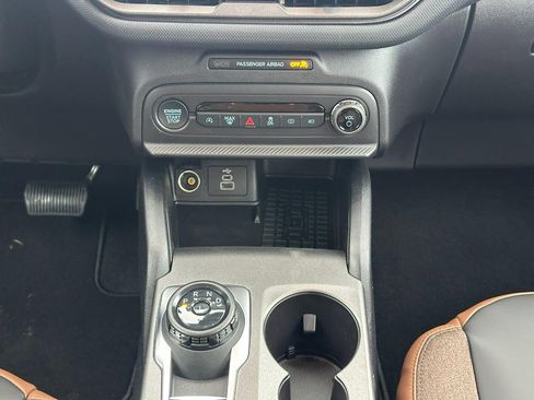 New 2025 Ford Bronco Sport Outer Banks image 8