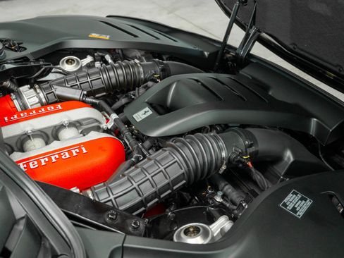 Used 2024 Ferrari Purosangue AWD/4WD image 43