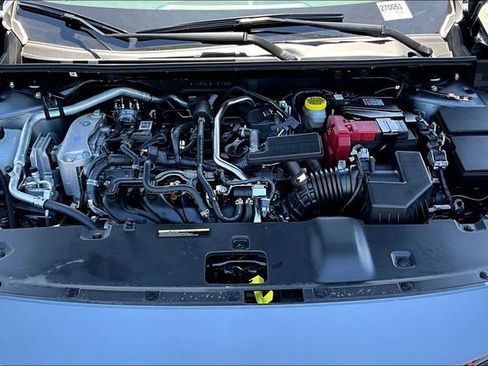 New 2027 Nissan Sentra SR w/ Floor Mat Package FWD image 12