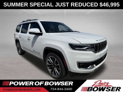 Used 2022 Jeep Wagoneer Series III w/ Premium Group I AWD/4WD image 13
