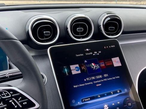 Certified 2025 Mercedes-Benz C 300 Sedan image 8