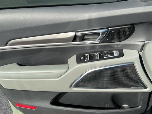 Used 2024 Kia Telluride SX X-Pro image 11