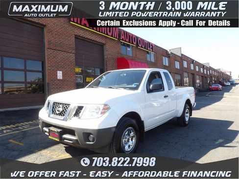 Used 2018 Nissan Frontier S image 1
