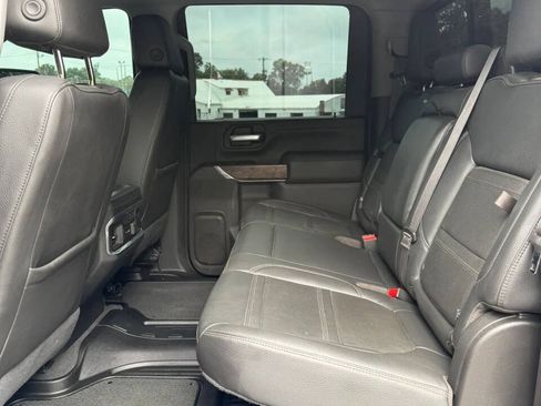 Used 2023 GMC Sierra 2500 Denali w/ Denali Ultimate Package AWD/4WD image 17
