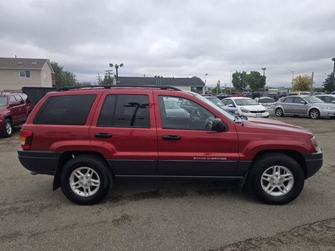 Used 2004 Jeep Grand Cherokee Laredo w/ Convenience Group AWD/4WD image 4