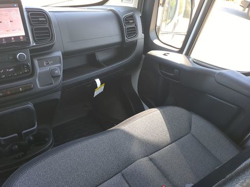 New 2026 RAM ProMaster 2500 w/ Premium Convenience Group image 14