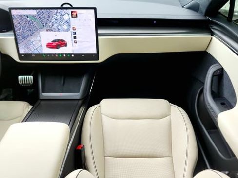 Used 2021 Tesla Model S Plaid AWD/4WD image 53