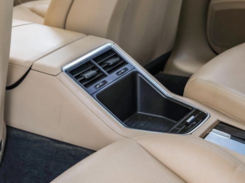 Used 2018 Porsche Panamera 4 w/ Sport Chrono Package image 51