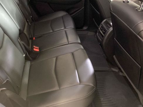 Used 2022 Cadillac XT5 Premium Luxury w/ LPO, Floor Liner Package AWD/4WD image 26