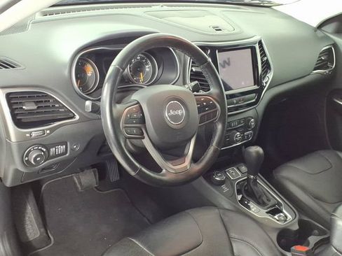 Used 2020 Jeep Cherokee Limited AWD/4WD image 18