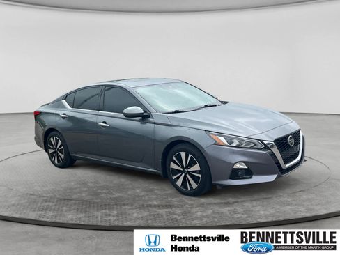Used 2019 Nissan Altima 2.5 SV FWD image 3