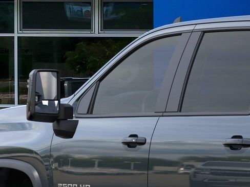 New 2026 Chevrolet Silverado 2500 ZR2 AWD/4WD image 12