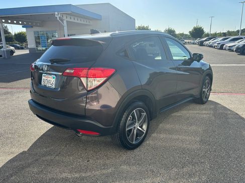 Used 2021 Honda HR-V EX image 5