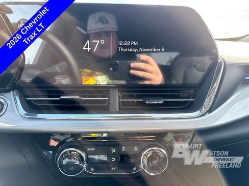 New 2026 Chevrolet Trax LT image 19
