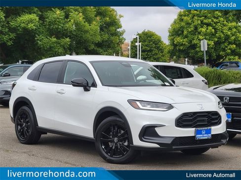 New 2026 Honda HR-V Sport image 1